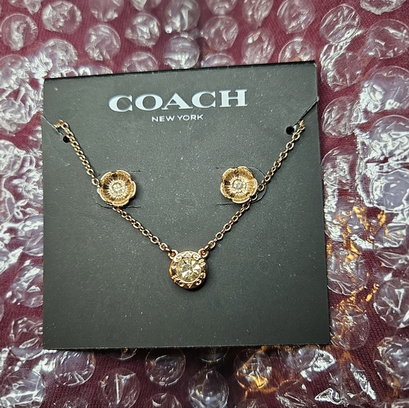Coach Open Circle Necklace & Tea Rose Stud Earrings Set - Picture 13 of 15